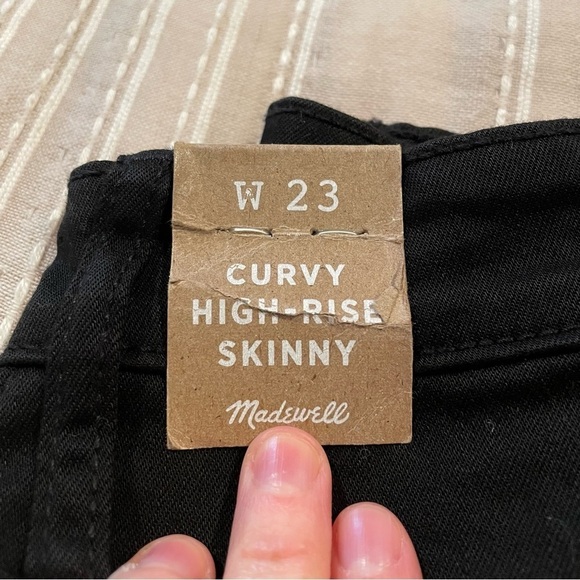 Madewell Curvy High Rise Skinny Jeans in Carbondale Wash Black 23 NWT - Picture 6 of 13